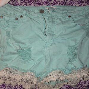 Celebrity pink jean shorts